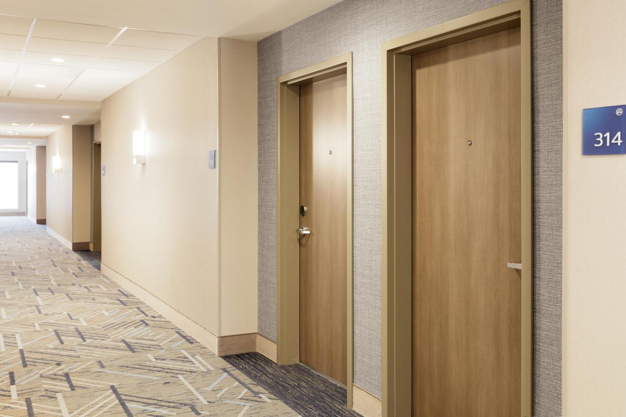 Holiday Inn Express Peachtree Corners-Norcross By Ihg Bagian luar foto